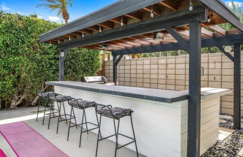 The Pink Lights Private Pool Club by Navigate Stays - Foto 35