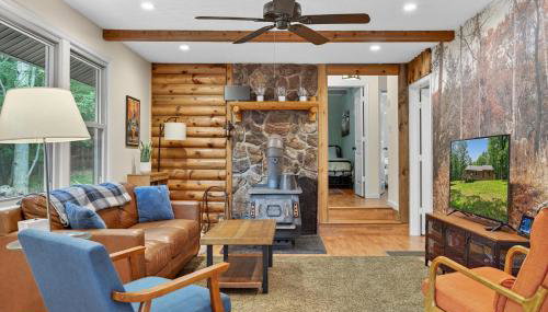 20 acres w Private Pavilion, Fireplace & Fire Pit - Foto 4