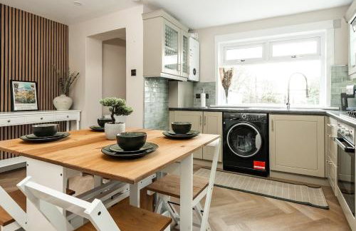 Spacious 3 Bed Home in Glasgow City With Free Parking - Foto 33