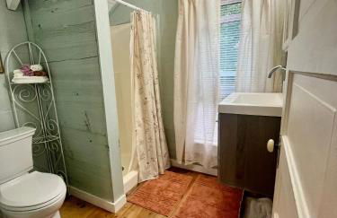 Historic Devoe House-Walk to Downtown Arts and Restaurants - Foto 27