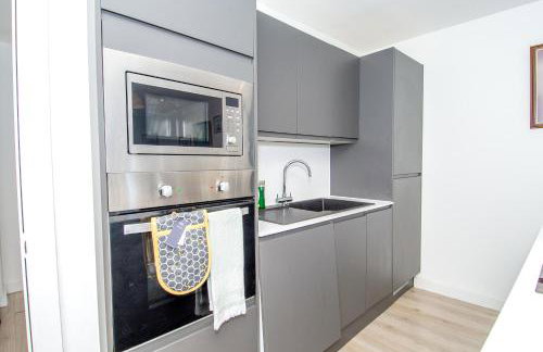 2BR Flat WiFi, Parking Contractors & Families - Foto 50