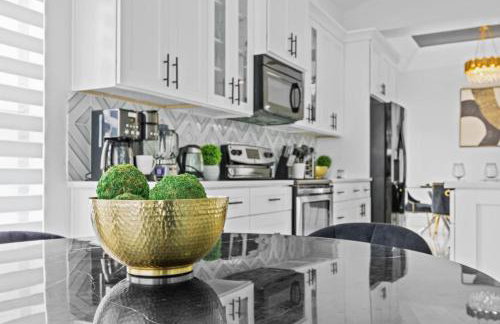 Serene Villa Haven at Allevo Homes - Foto 14