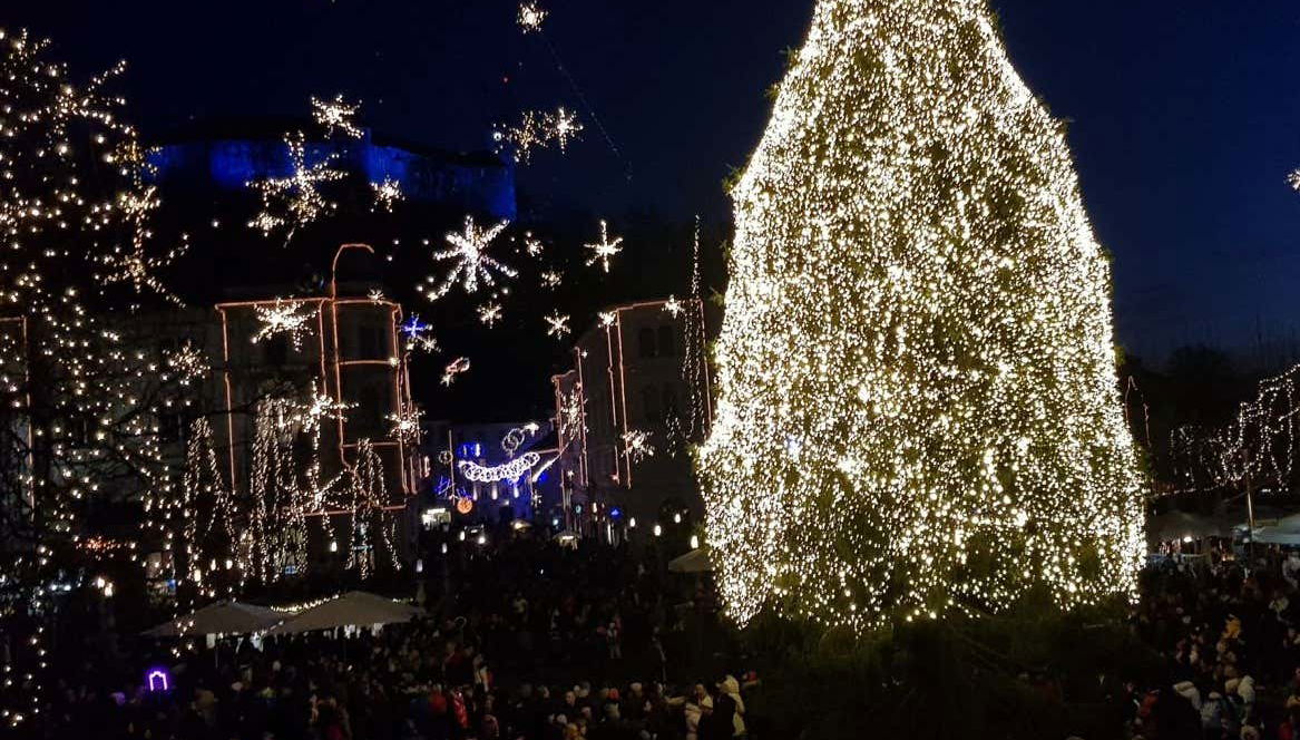 Tour natalizio di Lubiana - Foto 1