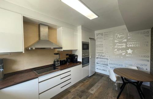 Family apartment with large terrace - Foto 4