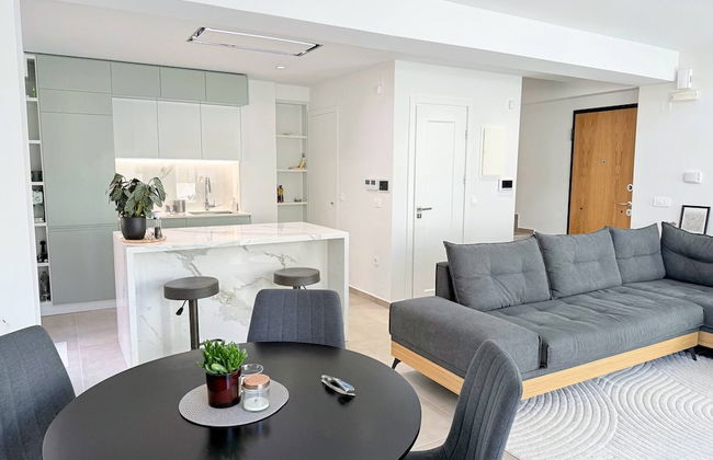 Azure Loft - 3min Walk to Beach, 10min to Old Town - Foto 11