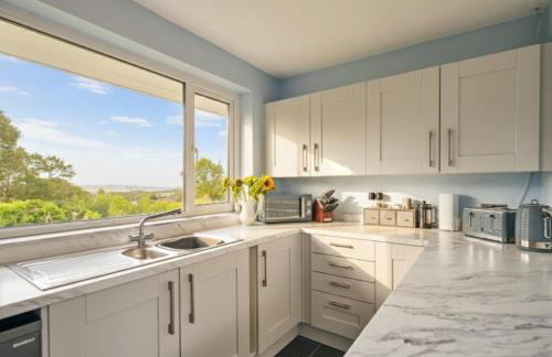 Sea Gem - large holiday cottage in Tenby with private parking - Foto 7