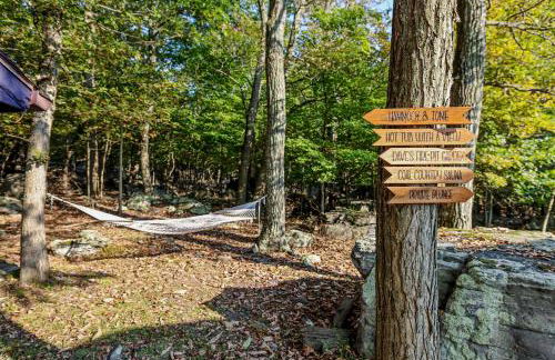 Iconic Chalet with Sauna, Hot Tub, Fire Pit, Plunge - Foto 49