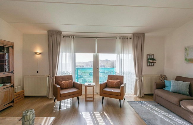 Bright Coastal Hideaway - Foto 8