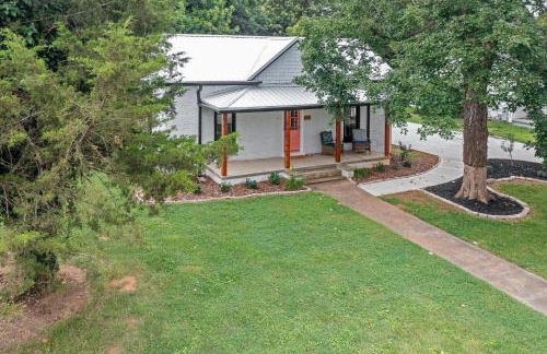 1920 Brick House-Hot Tub-Outdoor Brickoven Pizza-Pets-Breweries - Foto 10