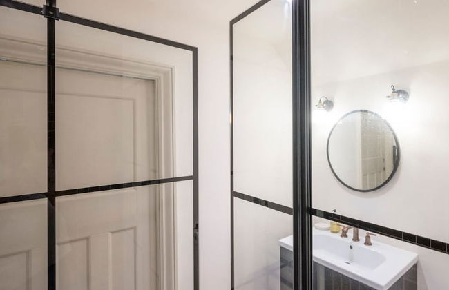 Dragon Court - 3 Beds Office Terrace Garden - Photo 24