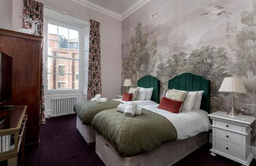 Edinburgh Castle Suite - The Edinburgh Address - Photo 6