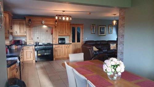 Oaktree Manor - BBQ, games rooms and pet friendly - Foto 4