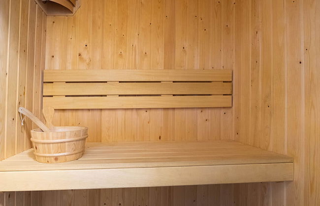 5 bedroom House in IJhorst with swimming pool and terrace - Photo 9