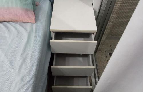 Apto frente ao mar, ar cond. frio e Wi-Fi - Foto 12