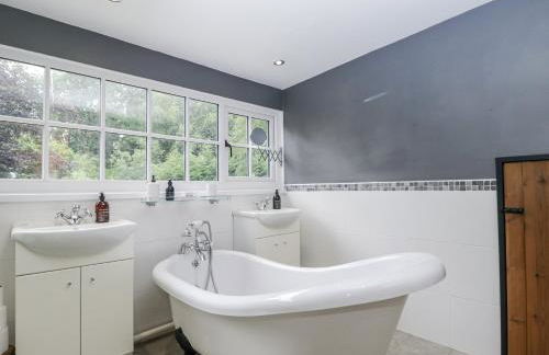 Woods Cottage - Photo 25