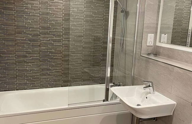 Modern 1-bed Apt, Sleeps 2 in Birmingham - Foto 8