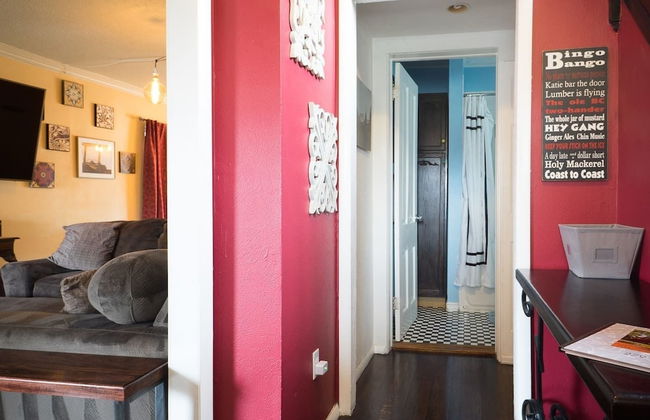 Cannabis Castle Historic Home in Baker District - Foto 33