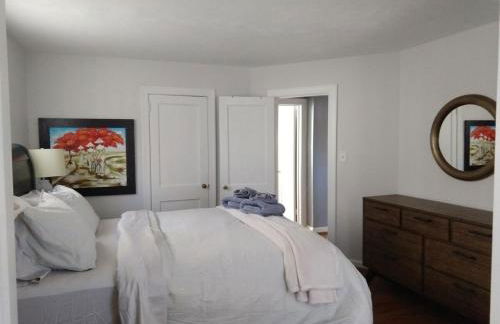 Charming Classic Cottage 2Br - Foto 11