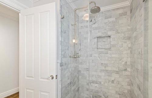 Garden Level Flat in 1885 Queen Anne Victorian Cottage in Alameda - Foto 24