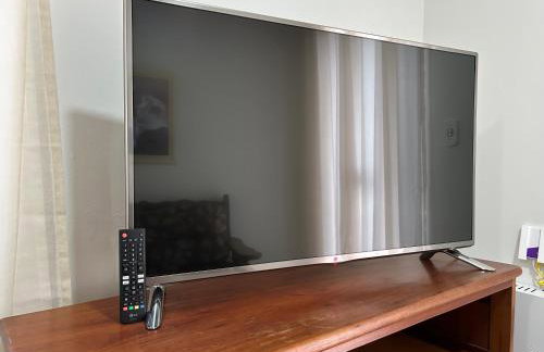 Apartamento sala e quarto com ar na Praia do Abricó - Foto 7