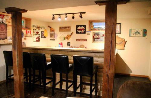 Family Friendly Home Near Trails & Live Music 3 Bedroom - Foto 28