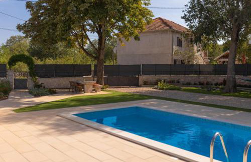 Experience VILLAGE LIFE - Jokini Dvori with private pool - Foto 8