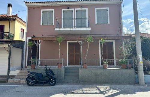 Nikos Holidays Apartment 2 - Photo 14