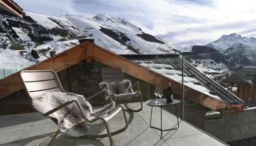 Chalets Horizon Blanc - Vue exceptionnelle Loup Blanc -Sauna extérieur Ours des Glaces -5 étoiles - Foto 1