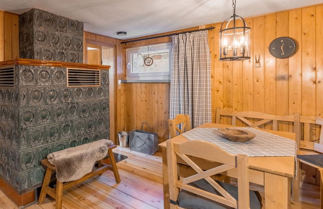 Holiday Home on the Mountain With Views - Photo 29