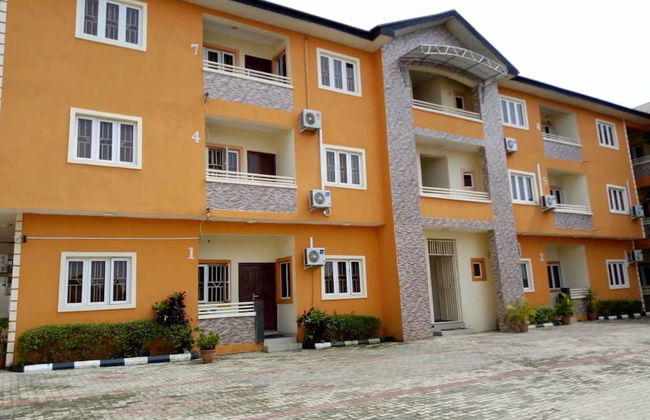 Waterworld Apartments - Photo 13