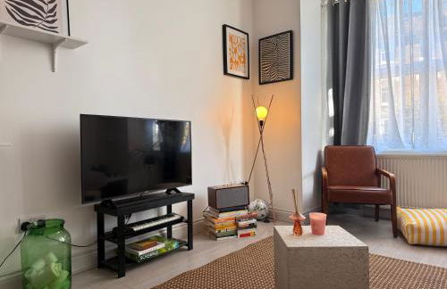 Central, Cozy and Stylish 2-Bed Apartment - Foto 7
