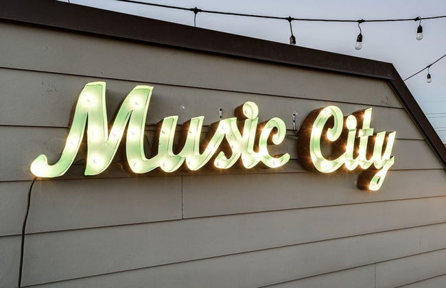 Game Room and Skydeck - Book Today - Foto 7