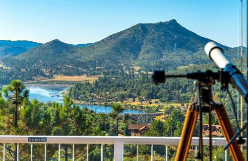 A LIVING CANVAS Amazing Lake View Custom Home - Foto 19