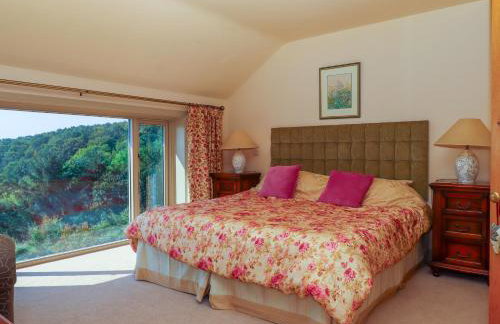 Sherway Coach House - Photo 18