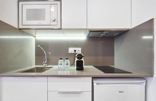 Aparthotel Augusta - Photo 9