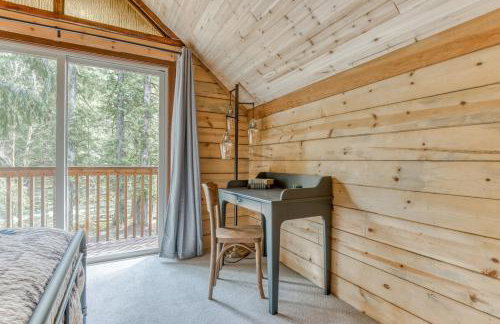 Thompson Cabin - Charming Salmon Riverfront A-Frame Oasis w/ fireplace - Foto 37