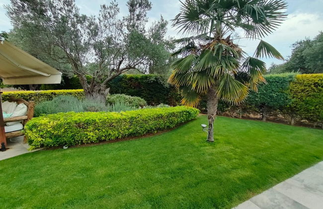 Luxurious 6 Bedroom Villa In a Great Location - Foto 40