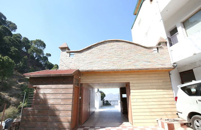 OYO 12170 Home Rustic Villa Kasauli - Photo 18