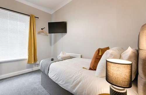 Bright & Spacious Home Near Swansea & Beach - Foto 8