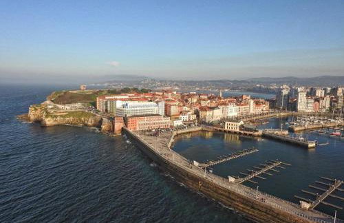1 linea de playa puerto deportivo Vistas al mar recién reformado - Photo 46