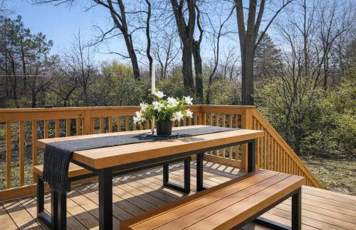 Private Oasis with Spacious Backyard - Foto 33