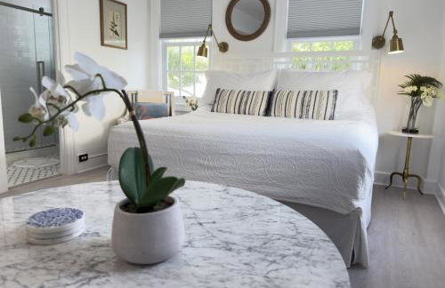 New Corner Captain Suite - Photo 2