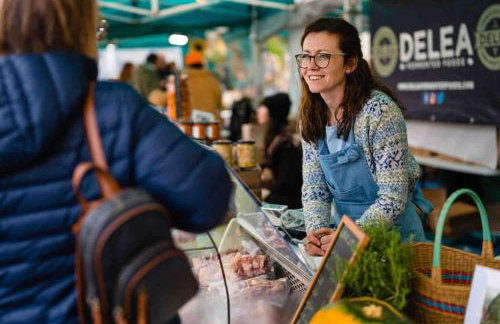 The Cuckoo's Retreat - Luxurious home with private garden & jacuzzi - Photo 72