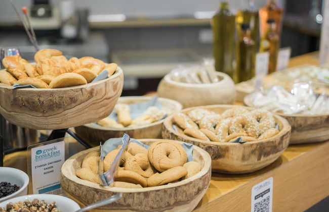 Atlantis Hotel - Photo 57