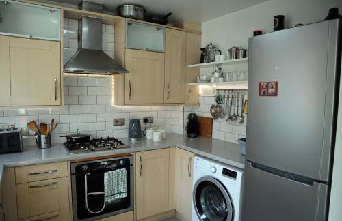 In Our Liverpool Home Sleeps 5 in 2 Double & 1 Single Bedrooms - Foto 21