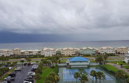 1 Bedroom Condo with Amazing View - Foto 13