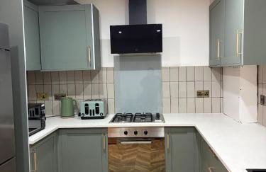 3 Bedroom Spacious House Free Parking Near NEC HS2 - Foto 14