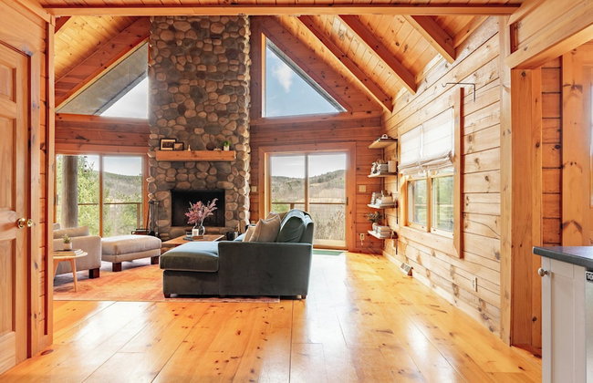 Secluded w/ Deck Views, Hot Tub, & Ping Pong Hudson in the Berks by Avantstay - Foto 95