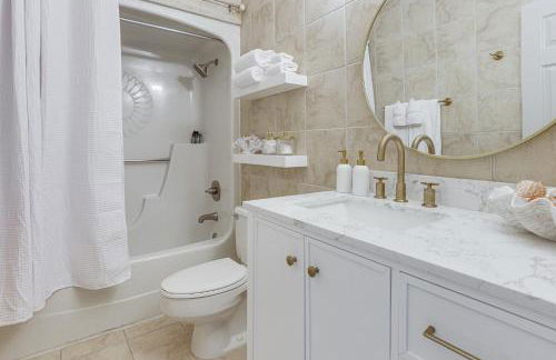 Pool and Beach Access Oceanfront Galveston Condo - Foto 21