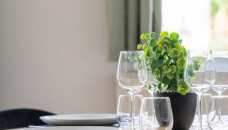 La Bretonnerie - parking privatif, 2 chambres, calme - Foto 2